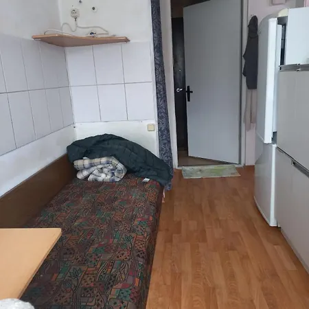 Private At 2 Km From Airport